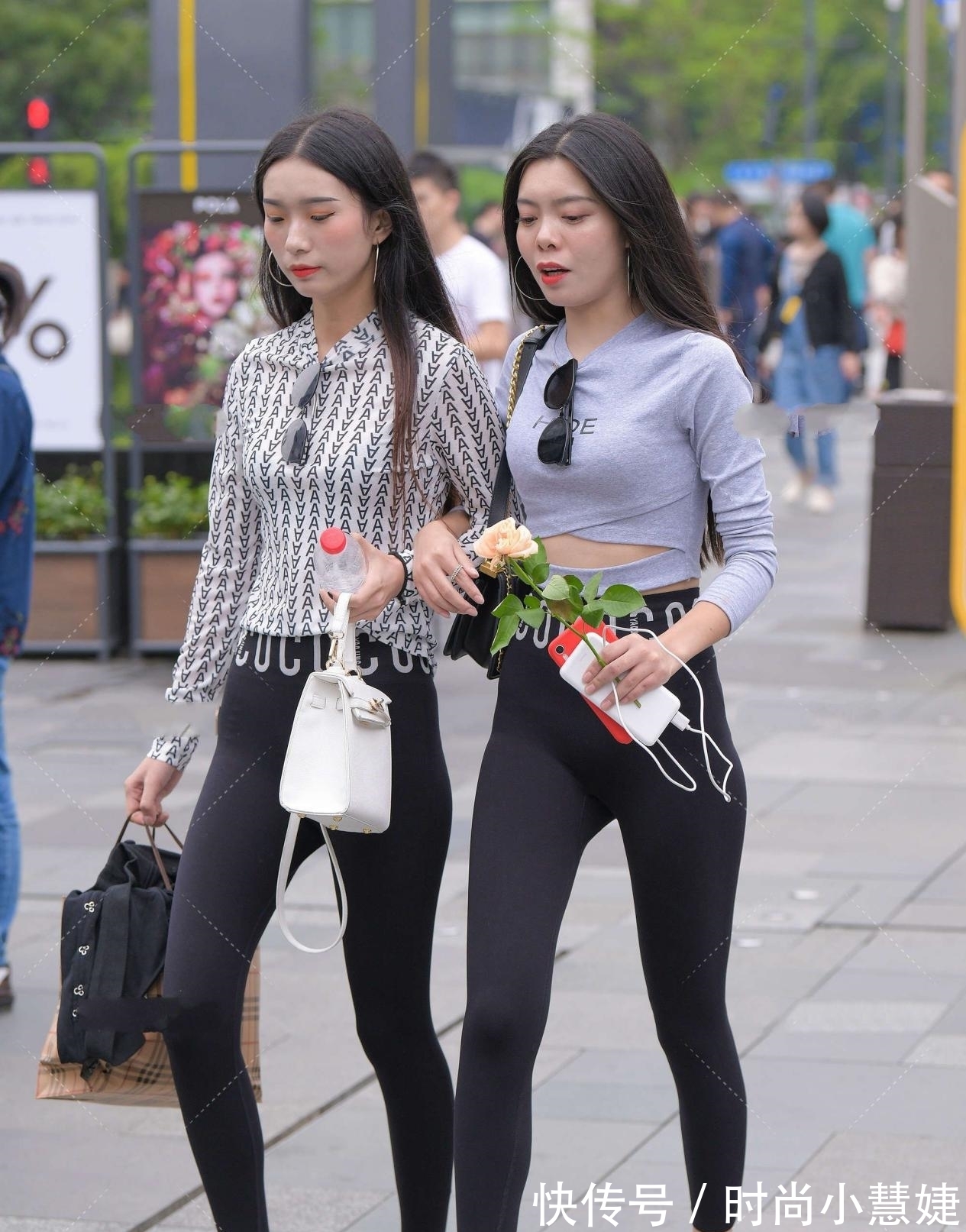 上衣 同样一条瑜伽裤，搭配不同上衣，出来的感觉完全不一样