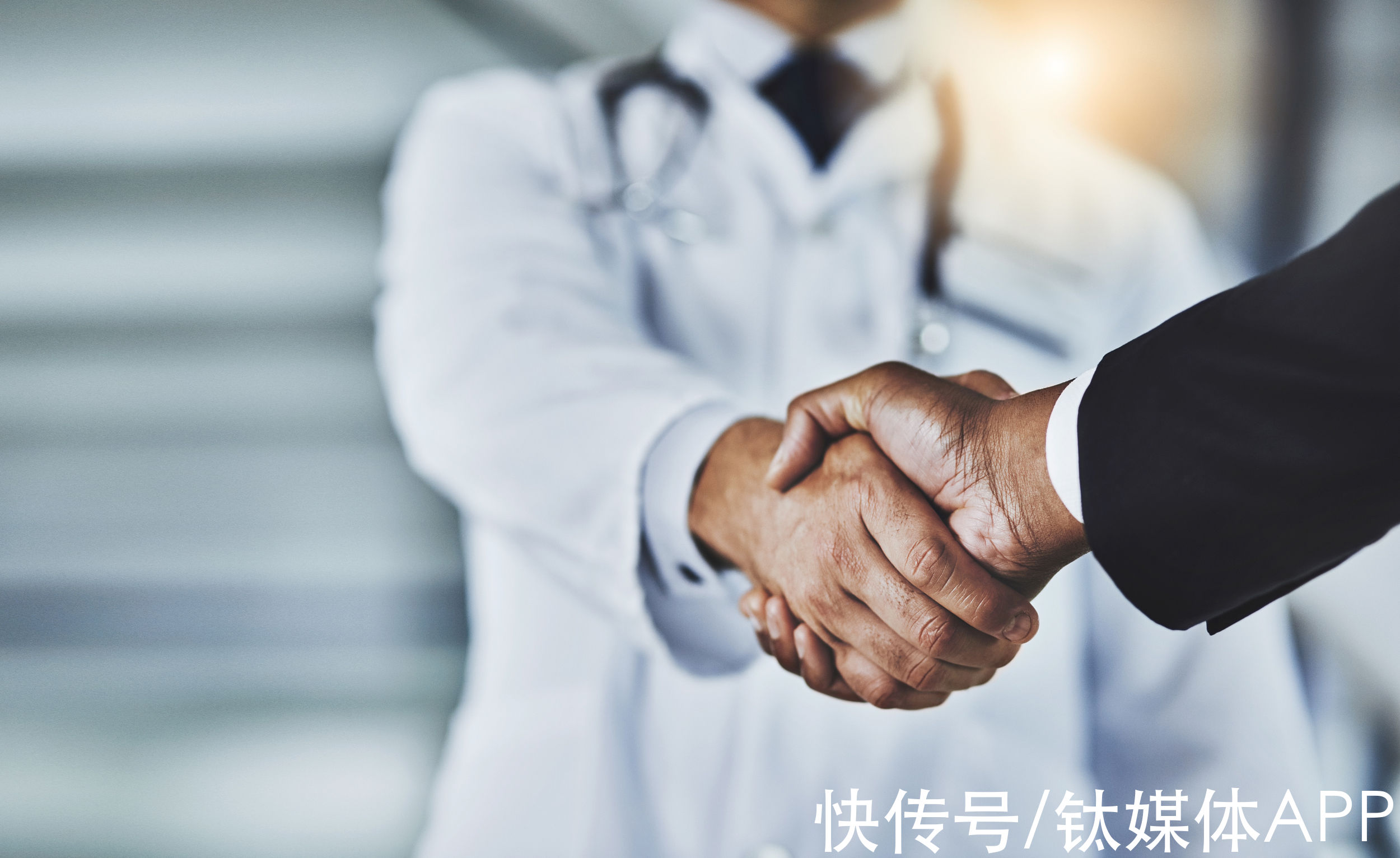 医药|三百万医代溃逃：一场持续二十年的黑色交易