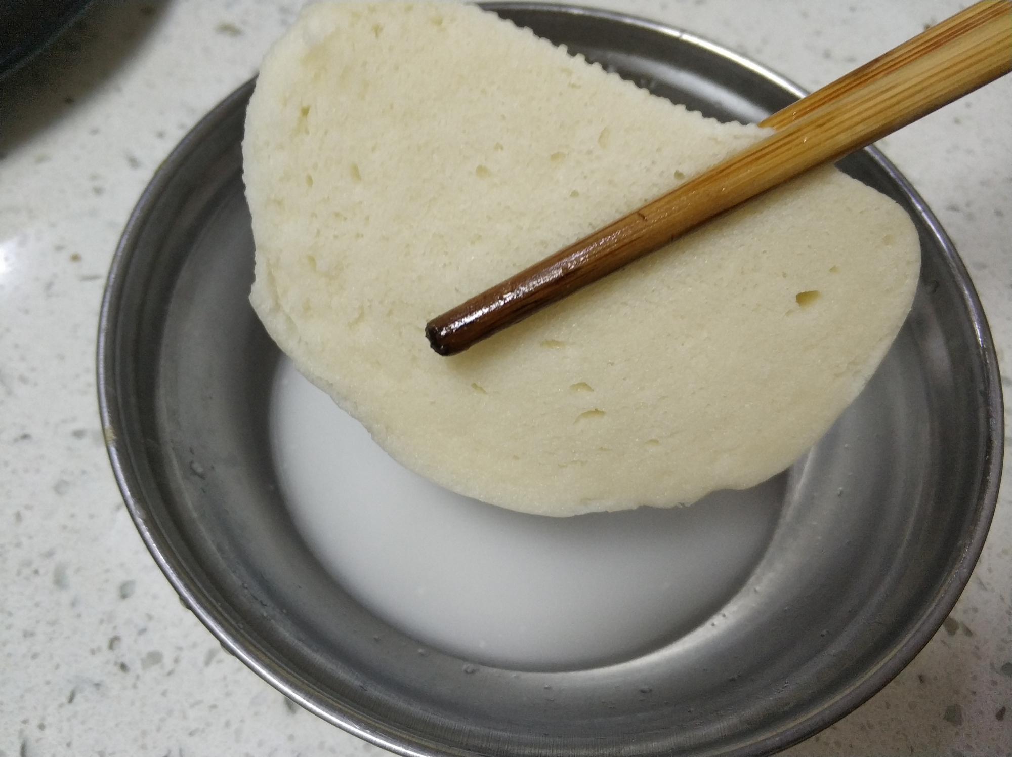 玉米淀粉|炸馒头片直接炸还是蘸清水?都不对!这样做外酥里软不吸油