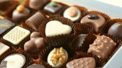 喝红糖水|坐月子别碰这些食物!这十大饮食禁忌你知道吗?