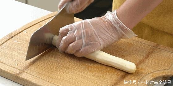 天凉就馋这一盘山药卷！养胃益气，一卷就搞定！
