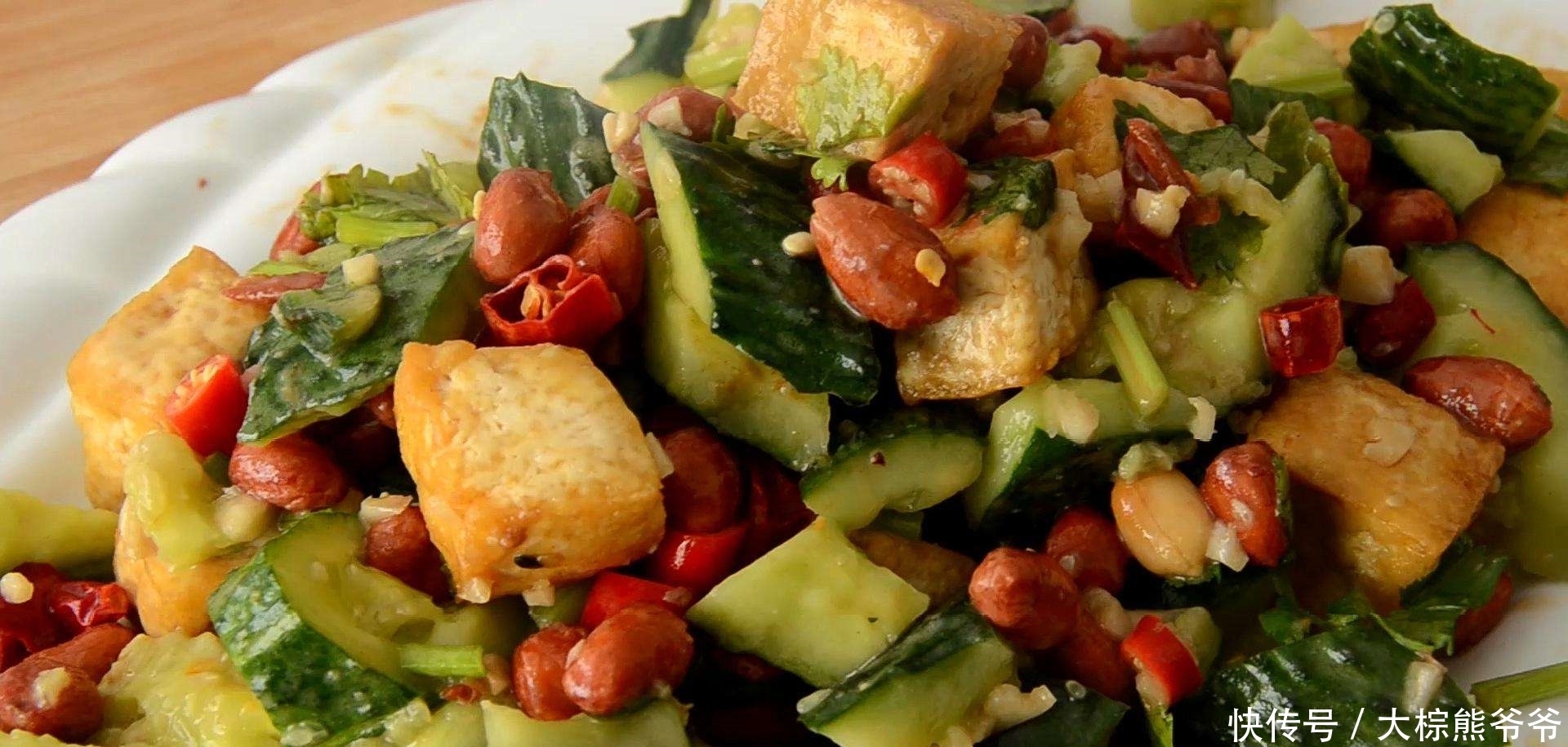 凉菜|家人爱吃的拌黄瓜凉菜怎么做才好吃?快来学习下