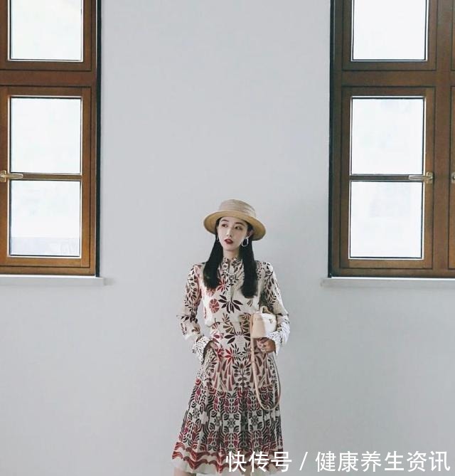 基础款 百褶裙已经失宠了,今年流行这款衬衫裙,高级优雅还很有气质!