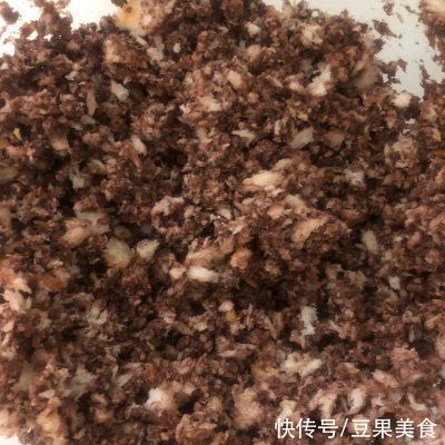 营养|3块钱搞定一道芋泥吐司蛋糕，不仅下饭还有有营养