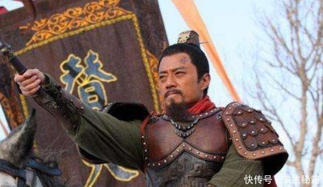 宋江李逵|宋江在梁山最怕谁不是武松鲁智深,而是武力平平的他!