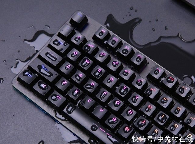 外设小科普：机械键盘是如何防尘防水的？