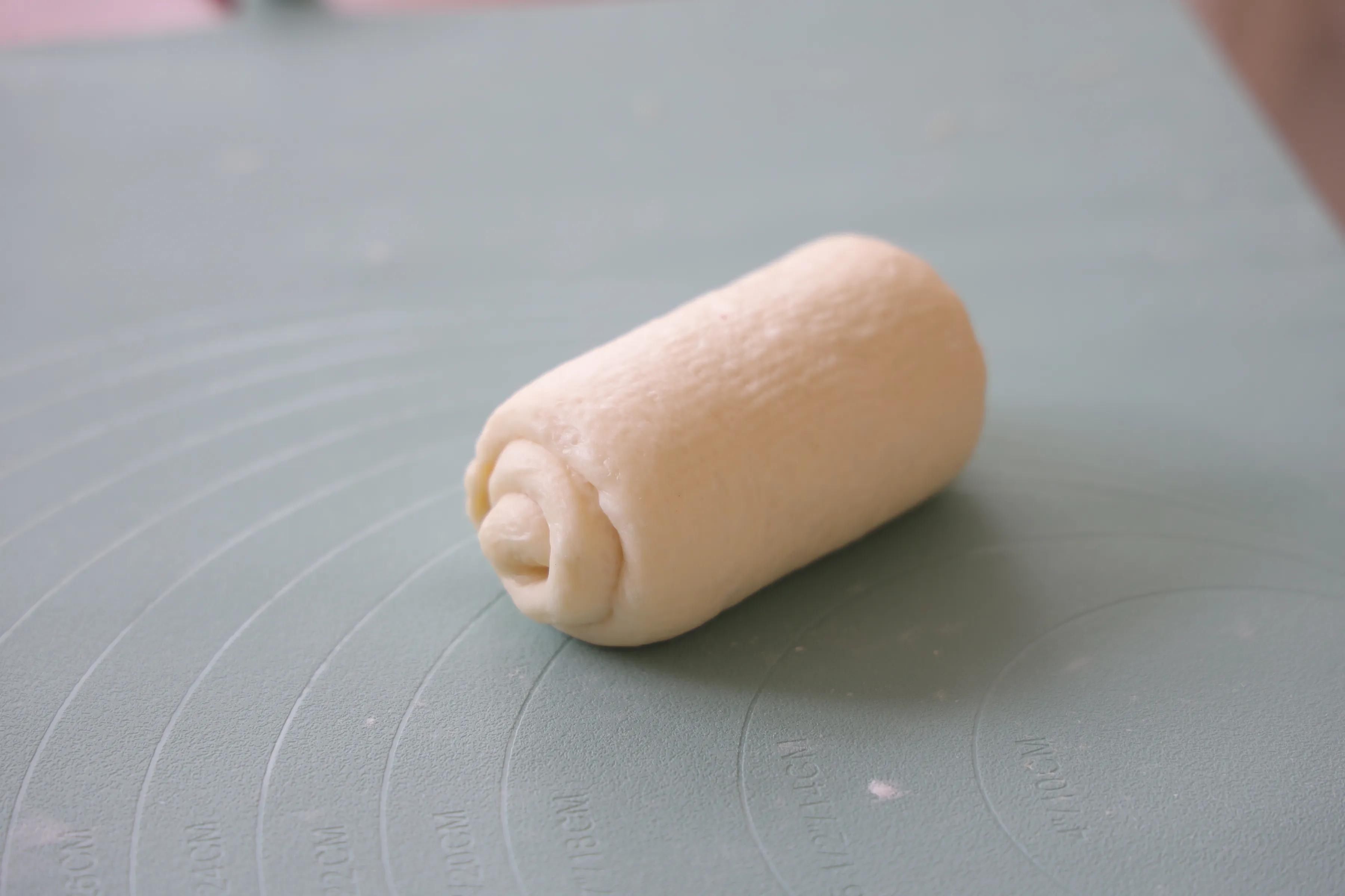 用了几年的吐司配方，棉花般的柔软，放3天都不会老化，早餐必备