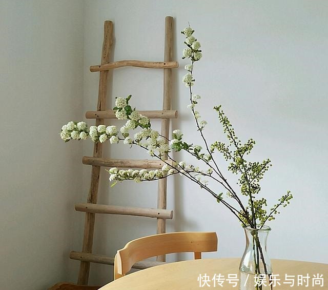 小两口之家,全屋布满绿植鲜花,把生活过成了诗,太美太治愈了!