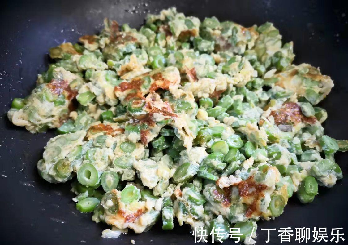 秋天|秋天,鸡蛋配它一起炒,鲜上加鲜,孩子多吃长身体,营养又实惠!