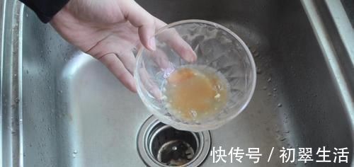 橘子皮|橘子皮放进白醋里泡一泡, 能为家里省下不少钱, 看完您会感谢我的