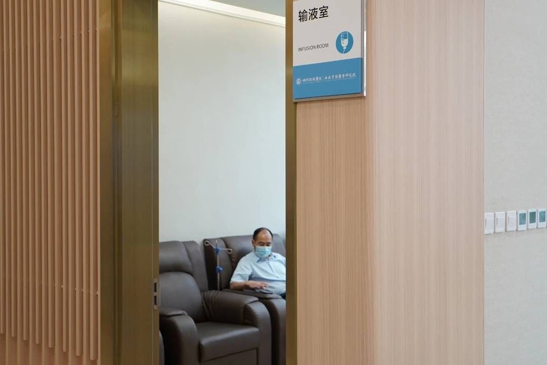 中心|升级改造丨新门诊中心+西南地区首家高标准内镜中心正式投入使用