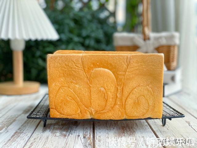 面团|暑假，给孩子做早餐就用它，吃法多样又方便，组织拉丝又细腻