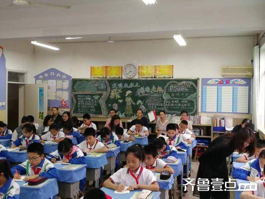 教学|博兴县实验小学：展课堂风采 促教师成长