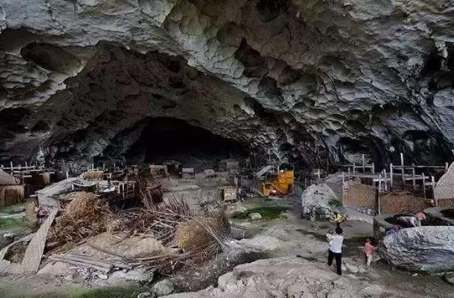 洞穴|中国最后的穴居部落：共18户人居住在200米深的洞穴，很神奇