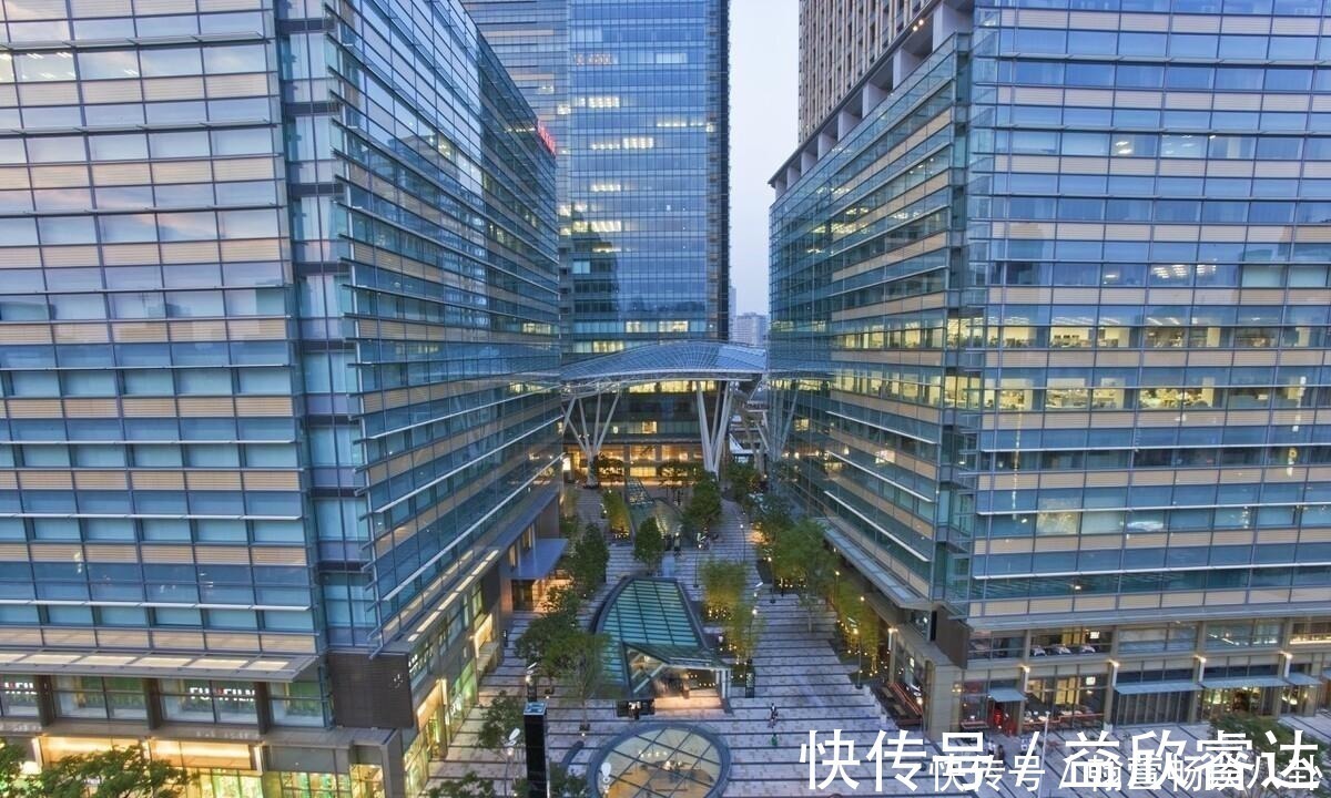 小区|买房时,该怎么做才能选择到最佳的“购房区域”?内行人给出答案