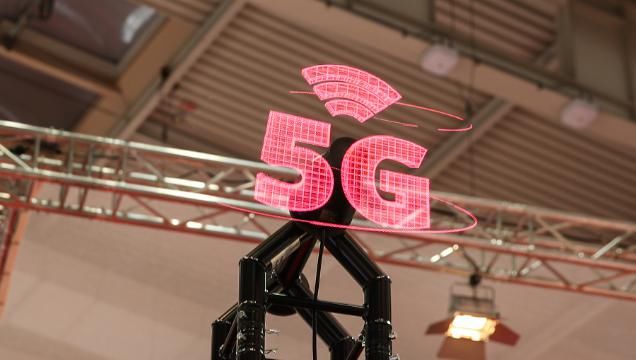 美国|美国重重封锁下，华为传来两则“好消息”，关于鸿蒙系统和5G
