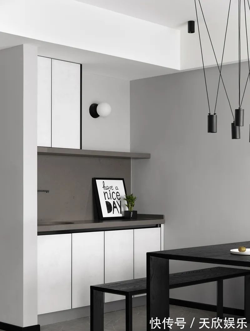 客厅|135㎡现代简约,高级时尚黑白灰,生活舒适而唯美