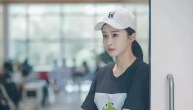 见习法医|瞒着丈夫参加好声音,出名却称自己单身,下台就和丈夫离婚!