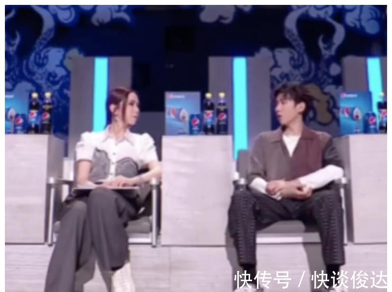 邓紫棋录节目时口红粘牙,王源暖心提醒,和王嘉尔转圈好欢乐