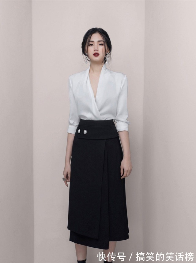 女生 大脸的女生除了发型之外,上衣款式也很重要,这三件拒绝容貌焦虑!