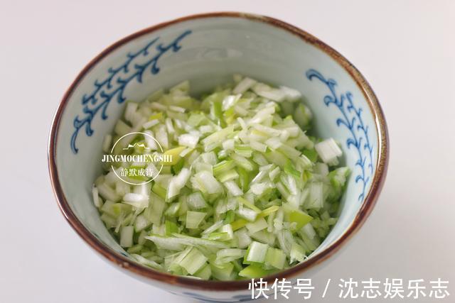 包子|面粉换个做法,比包子简单,比馒头好吃,刚出锅孩子就吃了俩