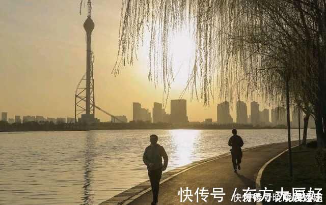 血液粘稠|给老年朋友参加锻炼,保持健康体魄的几点建议