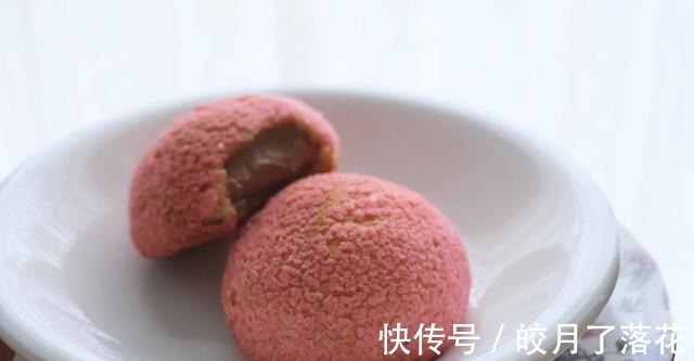 粉色|梦幻粉色酥皮泡芙！