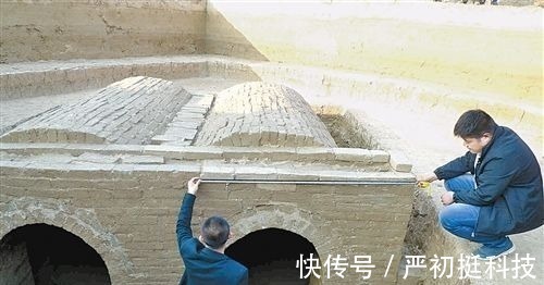 陈国公主$内蒙发现18岁辽公主墓,打开棺盖的一刹那,考古队瞬间热泪盈眶