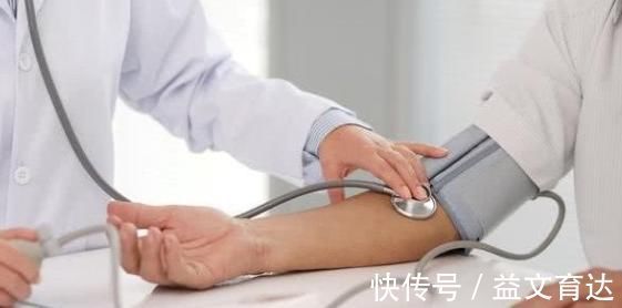 改善|血压偏高常常头晕?医生忠告:做好3点,血压会得到明显改善!