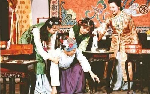 金鸳鸯三宣牙牌令,大家的话语都有何弦外之音