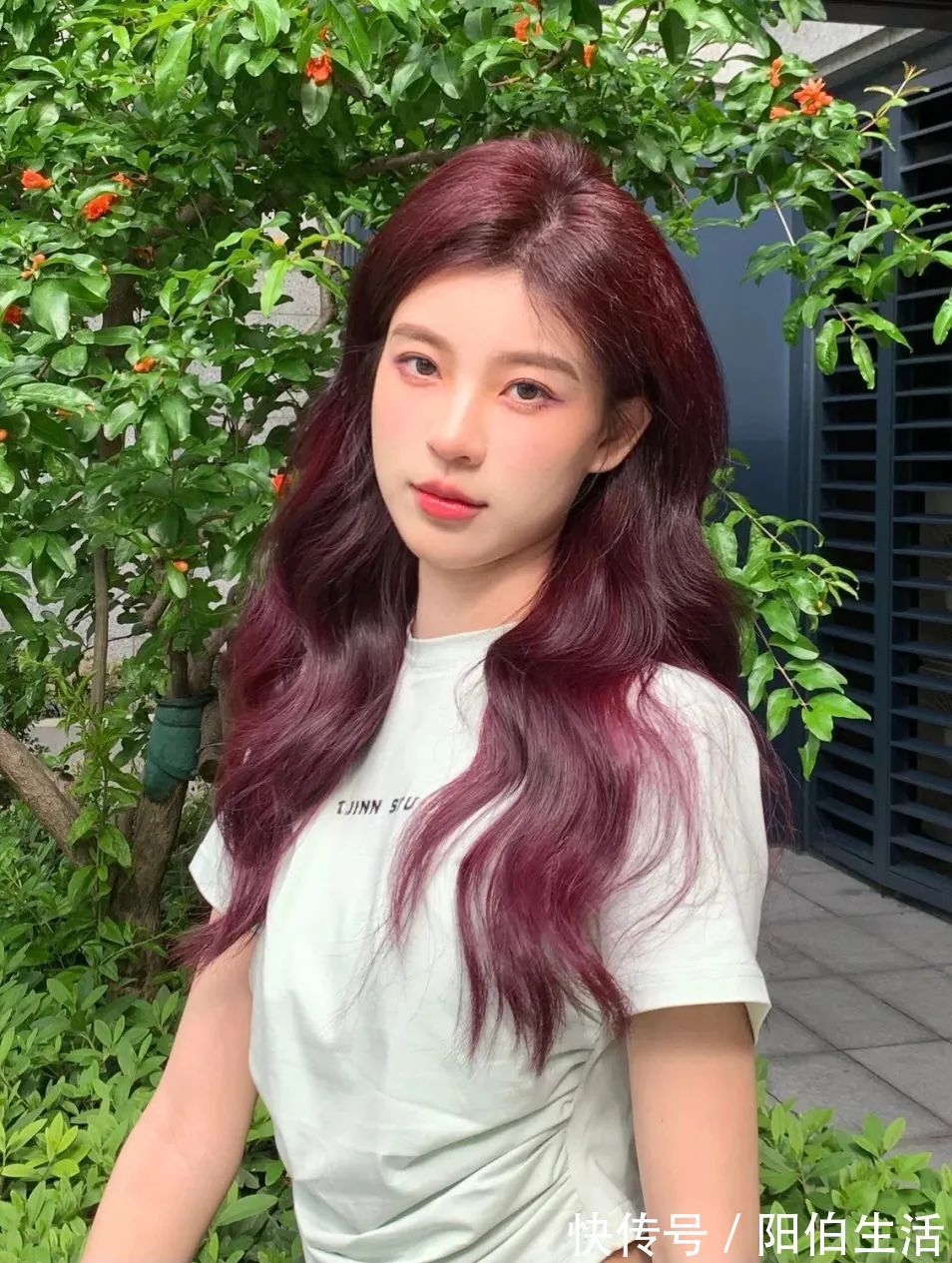 元气满满 是时候染发了!今夏流行这6款发色,太显白了