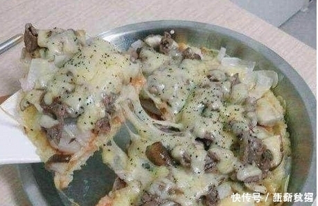 a1687|老公把鸡蛋打进电饭锅和米一起煮, 15分钟后,锅都被家人舔干净了