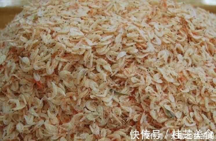 食物|天然的“胶原蛋白”食物，女人经常吃一点，皮肤光滑有弹性