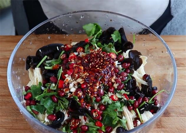 饭店的凉拌腐竹为何那么好吃做法诀窍告诉你，看一遍就能学会