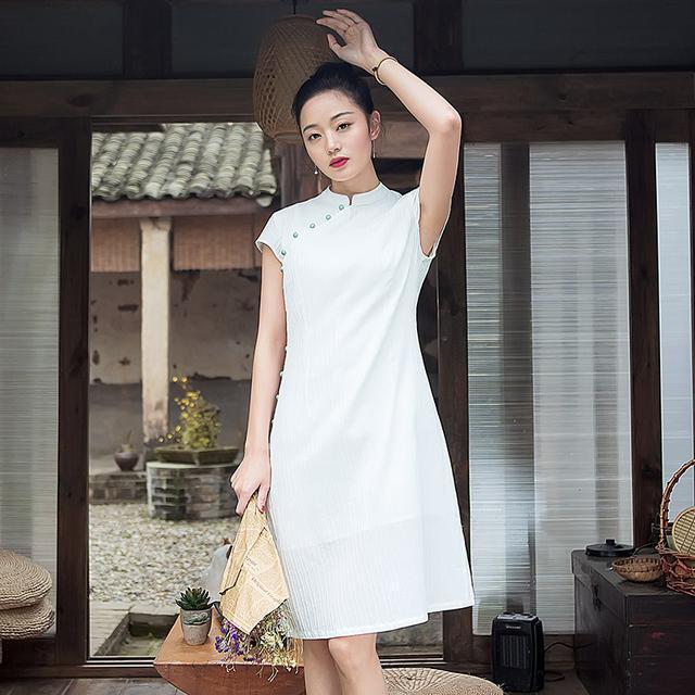 改良版|穿上新款旗袍,做美丽自信女人