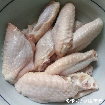 酥脆掉渣的炸鸡翅#白色情人节限定美味#