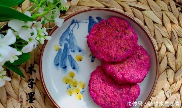 火龙果和他的薄煎饼软多彩,“火”和朋友圈