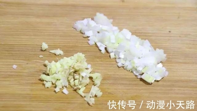 鲍菇|过年一定要吃的一道菜, 荤素搭配, 口感鲜嫩, 营养价值高