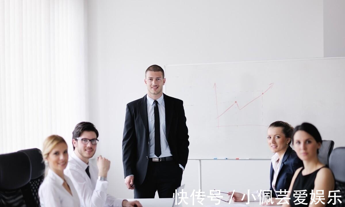 父亲|汤珈铖:父亲生前留下上海133套房,如今每套价值已经过亿