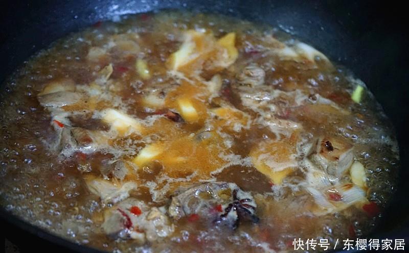 这两样食材搭配味道很赞,闻起来香,吃起来更香