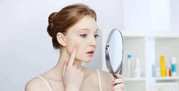 脸上暗沉有斑太烦恼?生姜加它一起敷脸,不到半个月美白又淡斑!