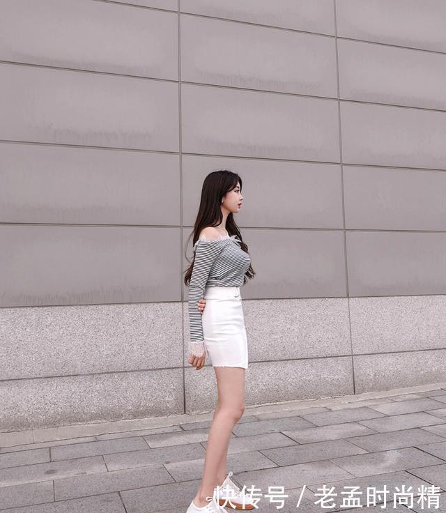 上衣|条纹修身上衣搭配白色短裙, 干净优雅, 清纯灵动