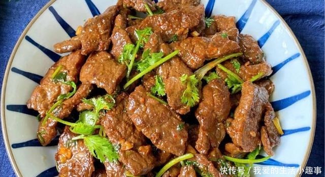 牛肉想要炒得嫩，几个小细节得注意，不会我教你呀！