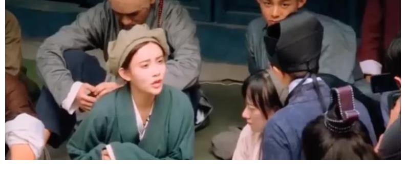 吴谨言|拍戏靠抠图，“塑料演员”的下限有多低？