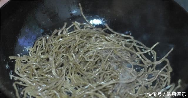 一日三餐|用它代替晚饭，我坚持吃了1个月，皮肤白了腰变细了，穿啥都好看