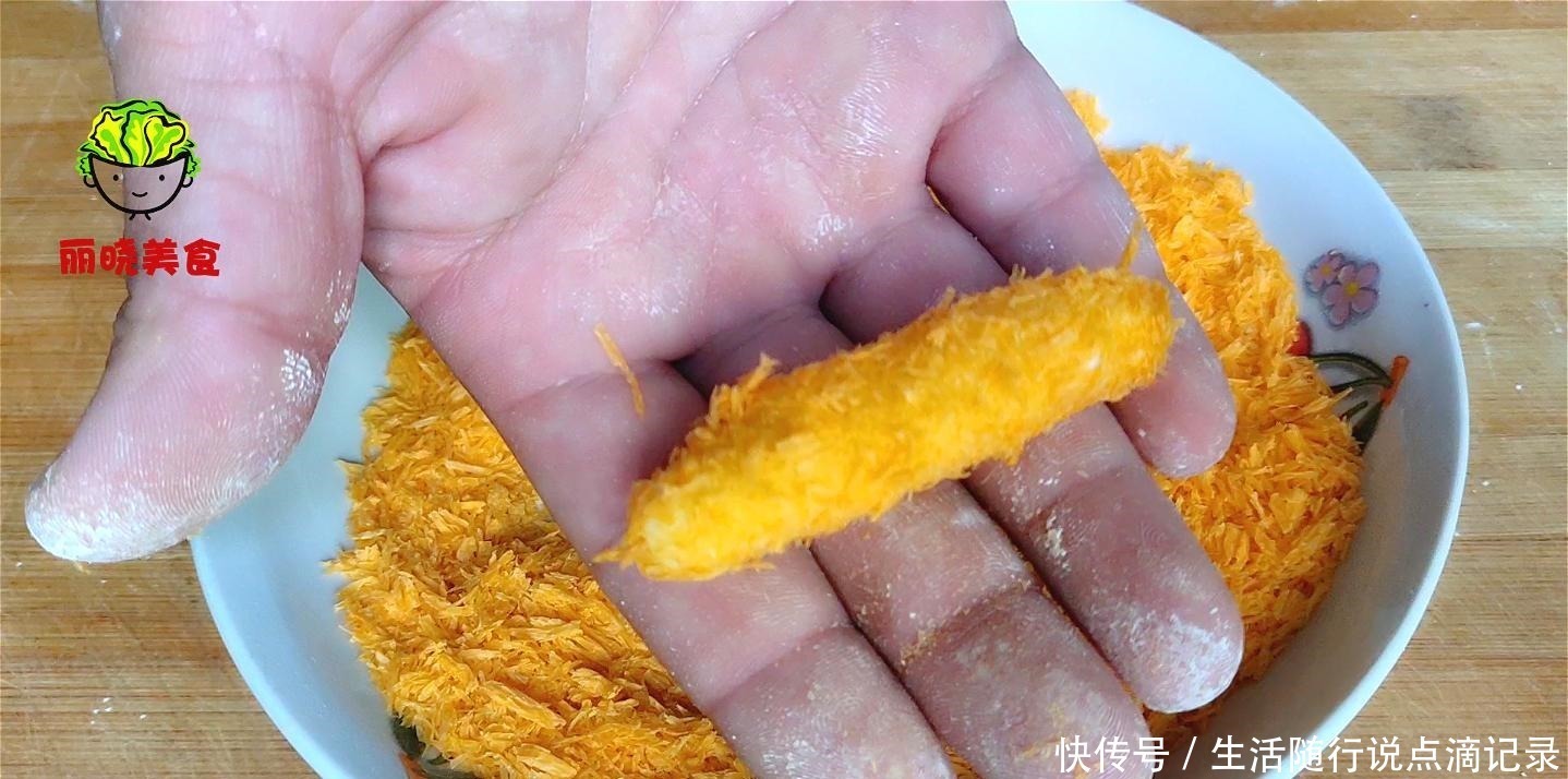 南瓜|半个南瓜，一碗糯米粉，简单一做，比油条简单多了，软糯又香甜