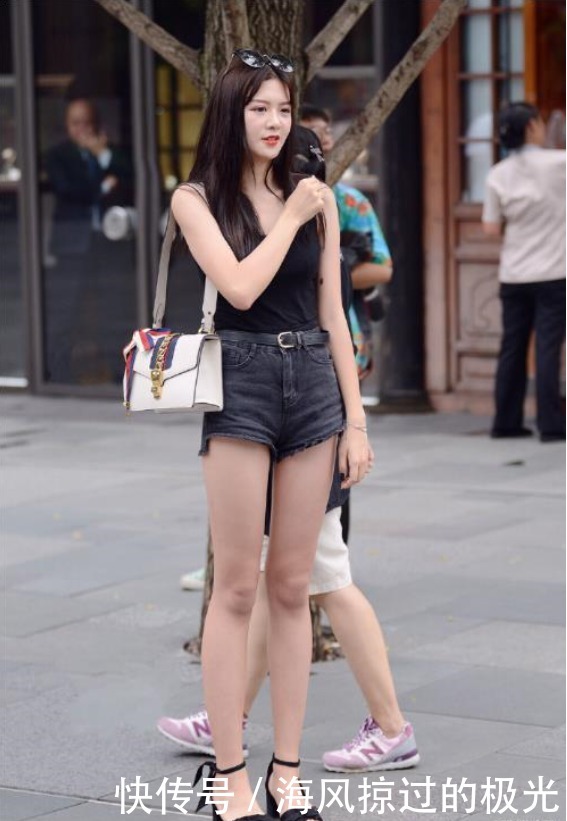 回头率“爆表”的女孩子,走路都带风