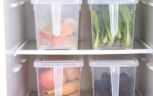 罐罐|听我一句劝:厨房别再摆瓶瓶罐罐,学她家这样做,美观方便还不贵