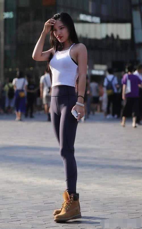 底裤|美女穿搭打底裤使身材看起来更加修长,简约大气,可以随心展现美丽