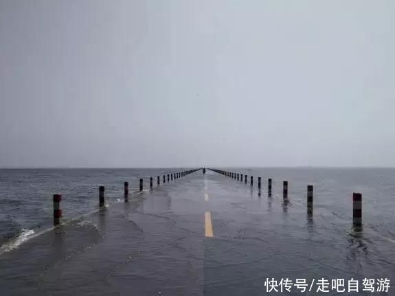 中国最美水上公路，穿行在湖岛间，堪称现实版的《千与千寻》